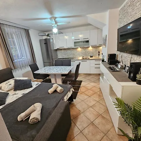 Apartman Diadora